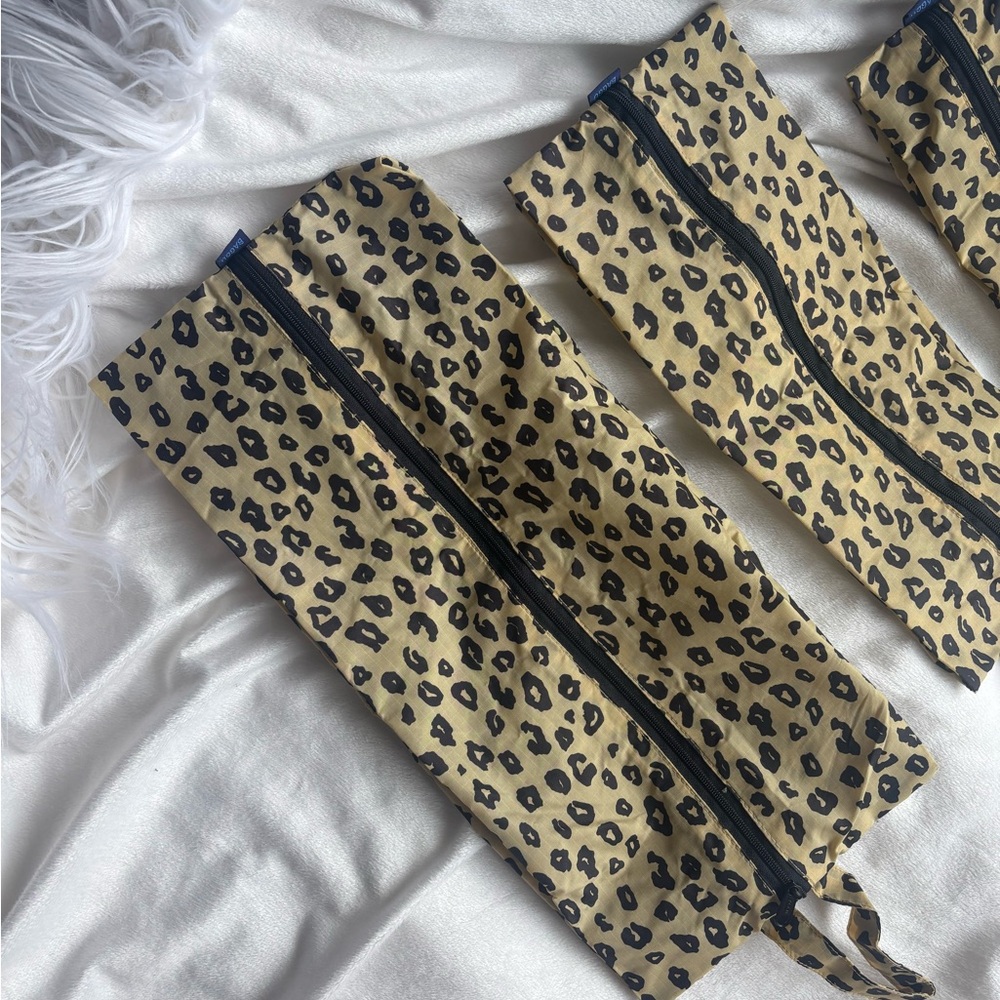 baggu honey leopard LARGE 3D zip set pouch
